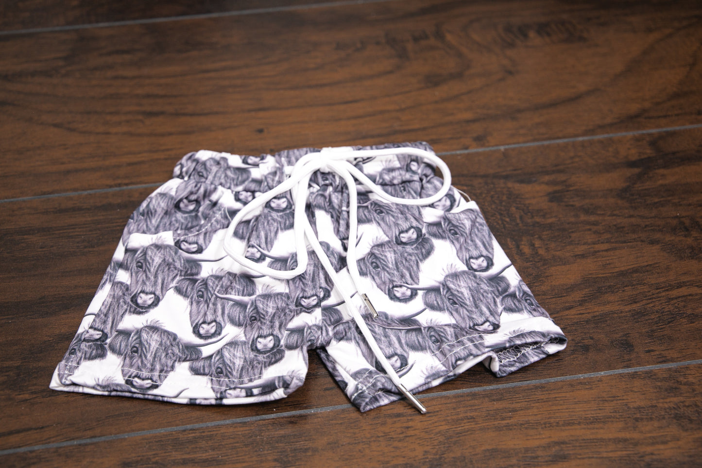 Highland Cow | Pocket Shorts