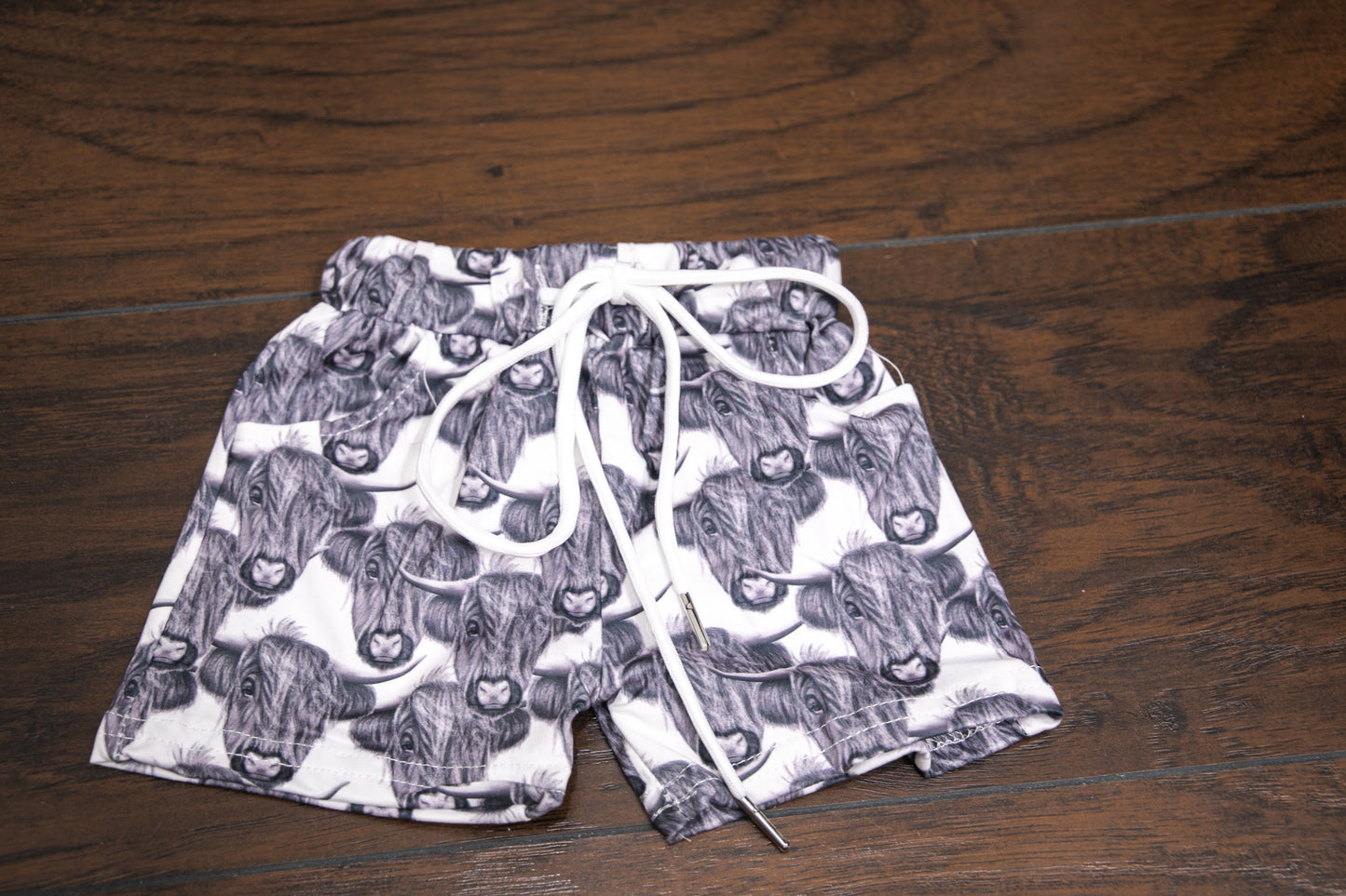 Highland Cow | Pocket Shorts