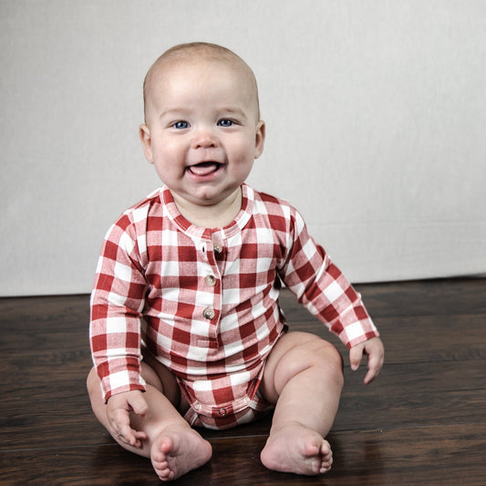 Long Sleeve Henley Bodysuit in Chili