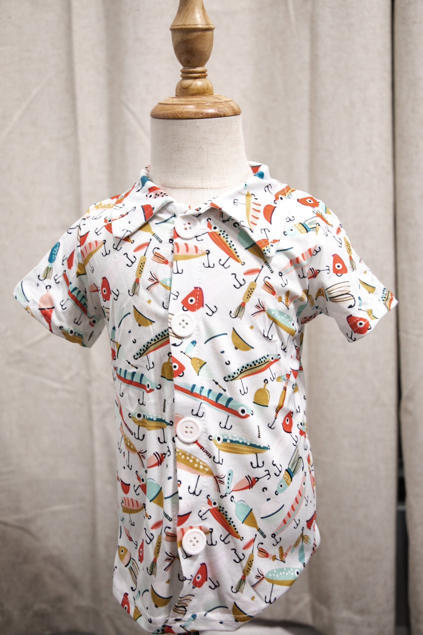 Expert Fisherman | Button Up