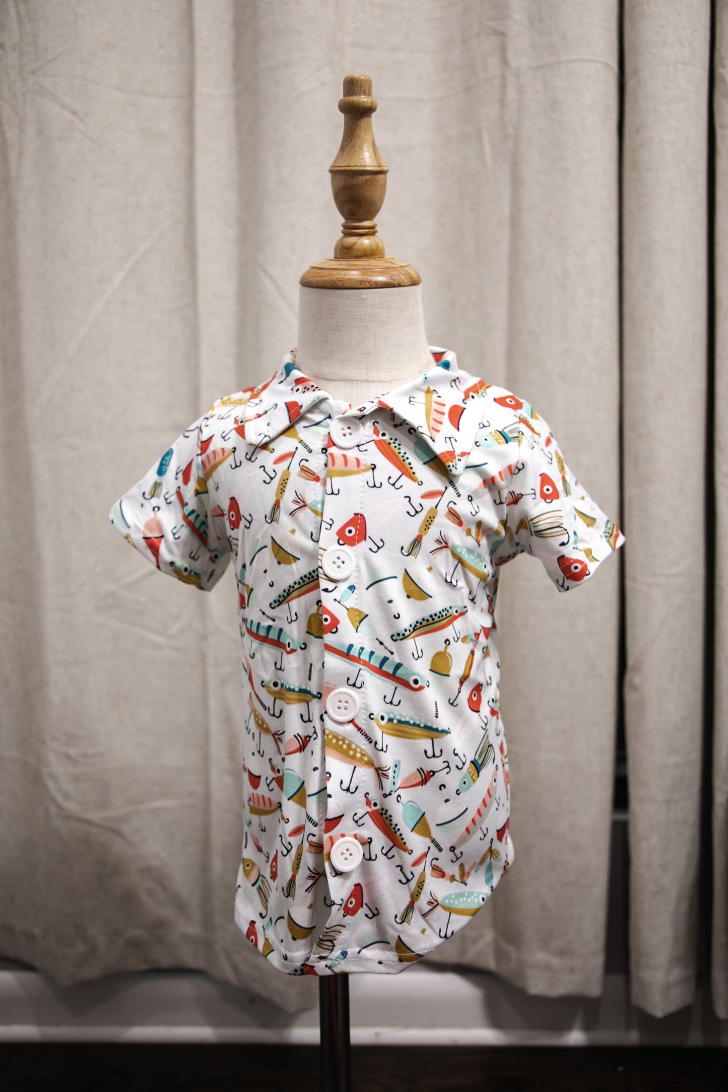 Expert Fisherman | Button Up
