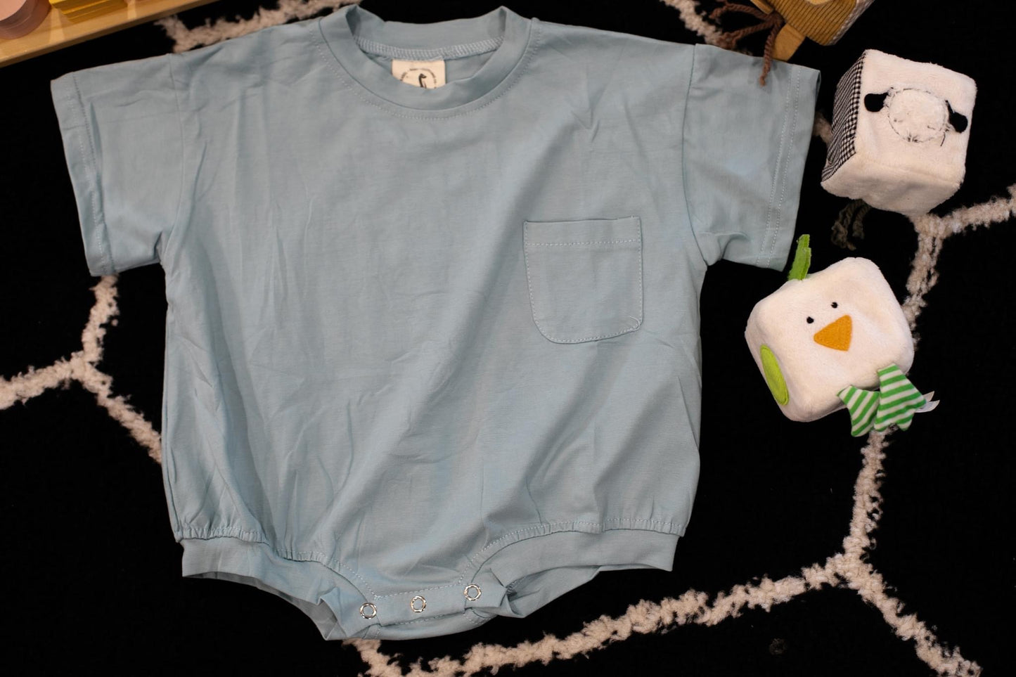 Lazy Days Tee