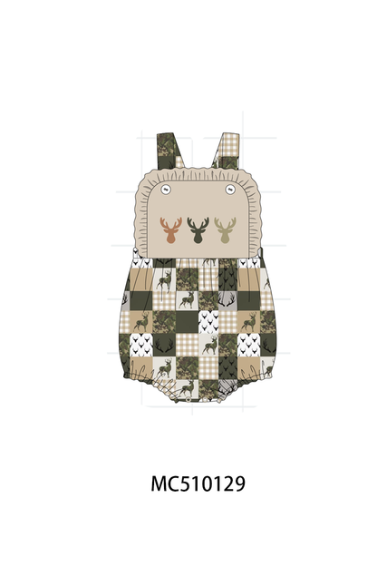 PO69 Green hunting deer embroidery collection