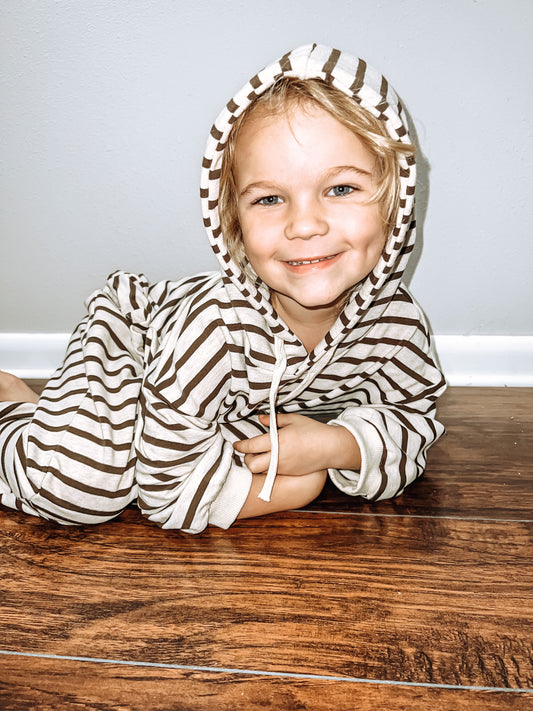 Lounge Set (Striped)