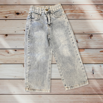 Light Wash Straight Denim Jeans